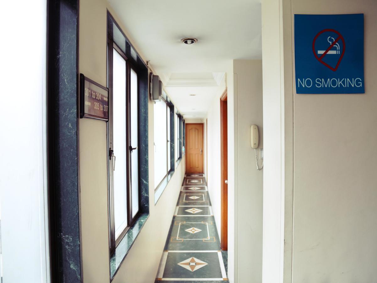 Hotel Srimaan Púna Exteriér fotografie