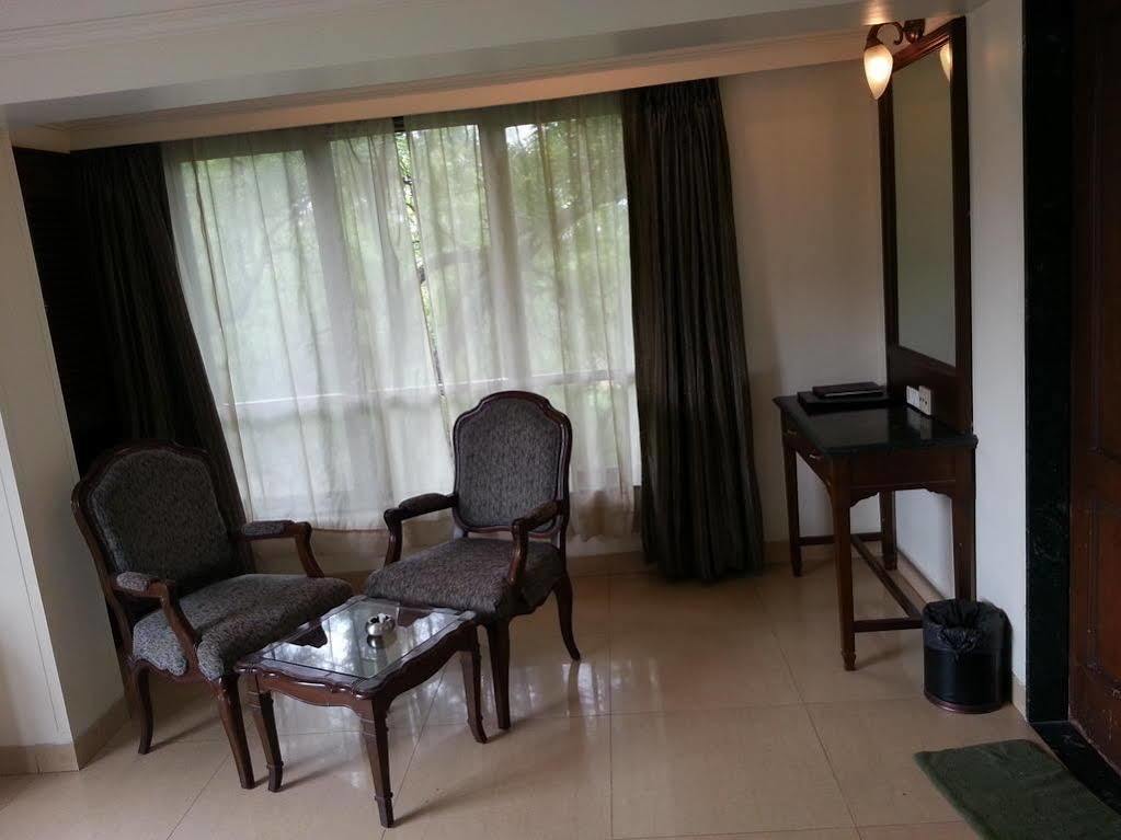 Hotel Srimaan Púna Exteriér fotografie